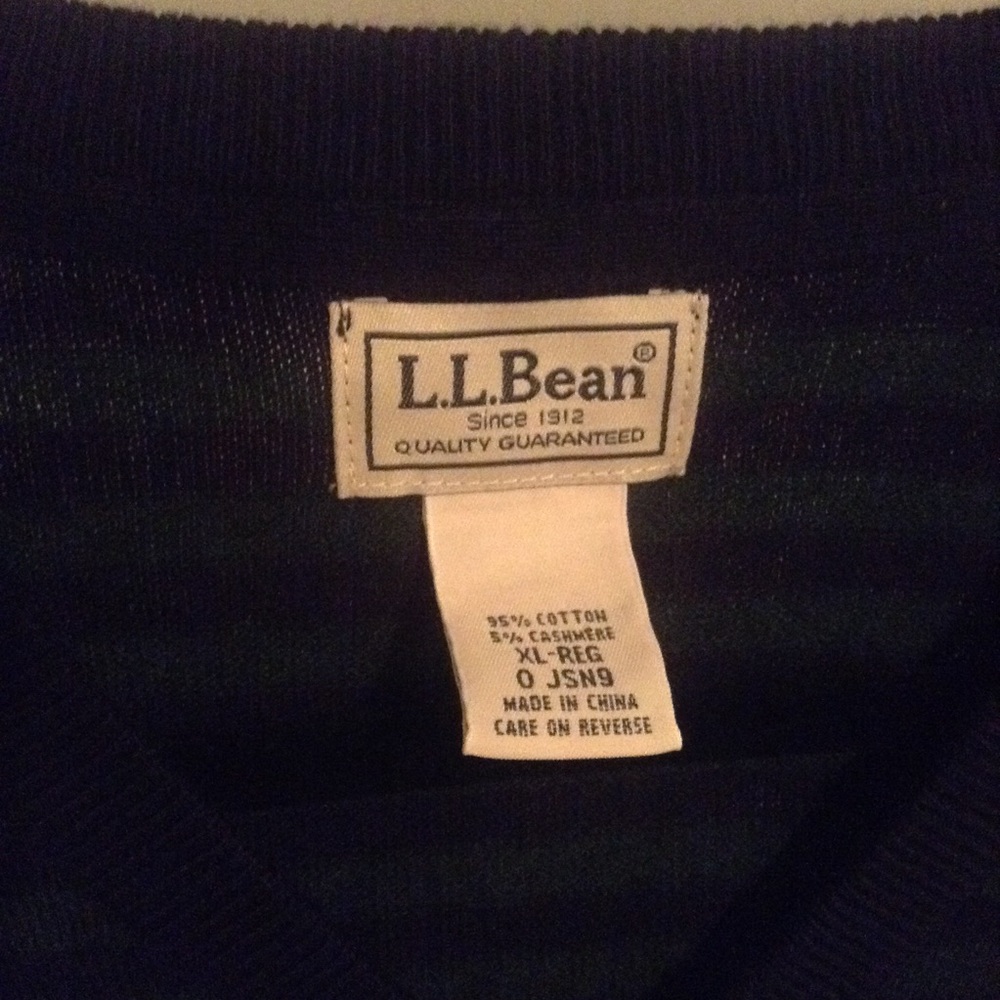 XL V-neck sweater LL Bean - Picture 3 of 3